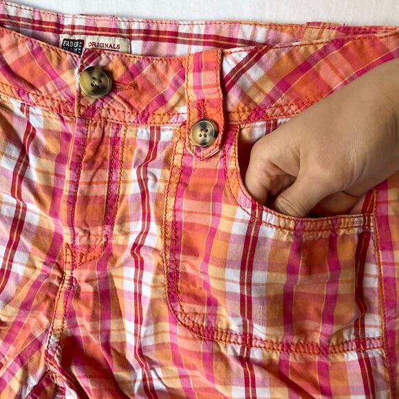 Faded Glory Women’s Checked Shorts size 8, Orange & Pink - Picture 7 of 9